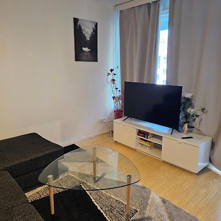 Comfortable 1 Bedroom Apartment In Хельсинки Экстерьер фото