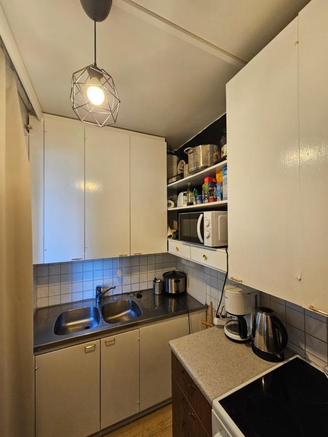 Comfortable 1 Bedroom Apartment In Хельсинки Экстерьер фото
